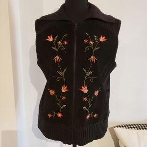 Designers Studio Originals Suede Embroidered Sweater Vest Size M